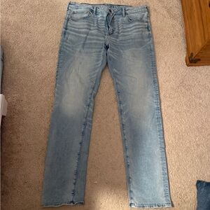 American Eagle Slim Straight AirFlex Jeans 38x36